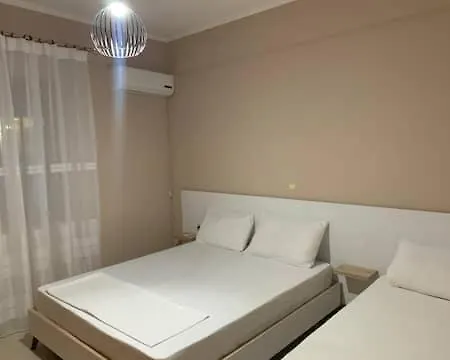 Familiar Apartments!near The & Butrinti Lake! Lejlighed *