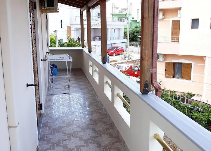 Familiar Apartments!near The & Butrinti Lake! Apartament Ksamil