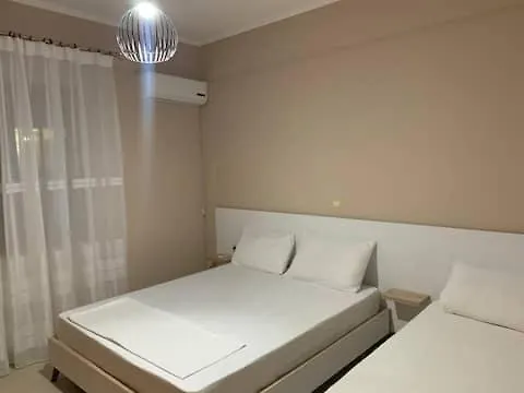 Familiar Apartments!near The & Butrinti Lake! 아파트 *